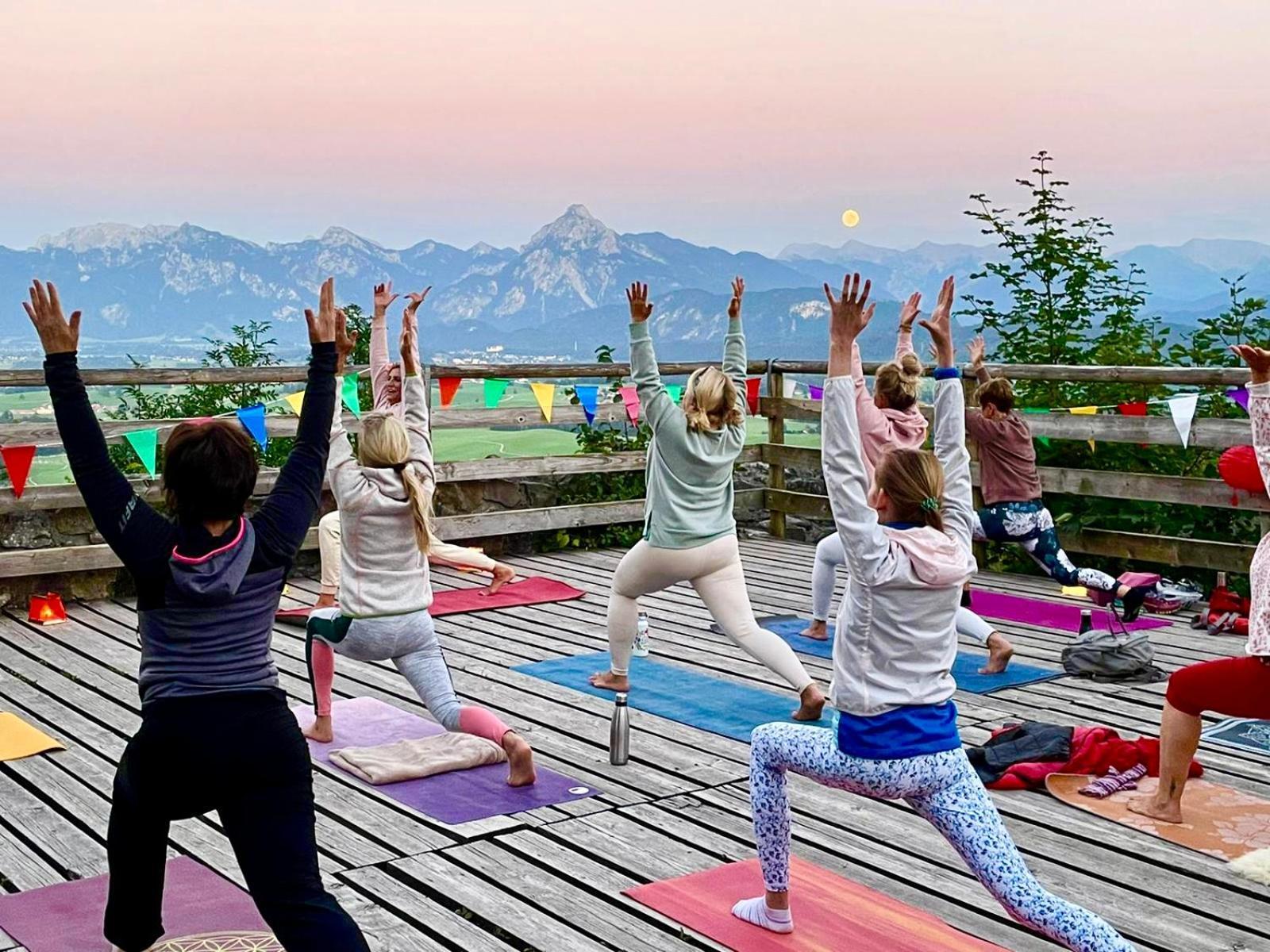 Landhotel Gockelwirt Eisenberg  Dış mekan fotoğraf