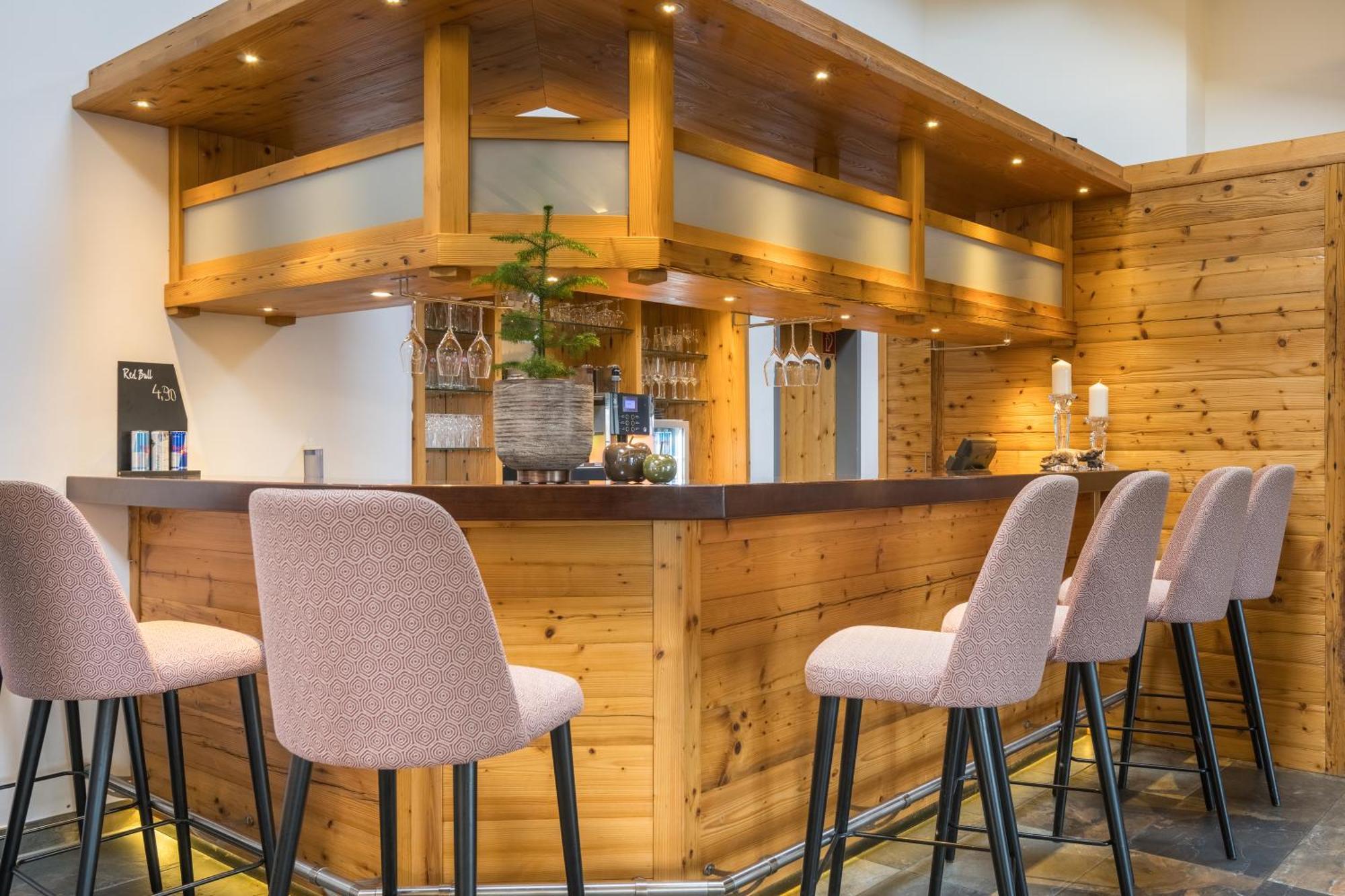 Landhotel Gockelwirt Eisenberg  Dış mekan fotoğraf